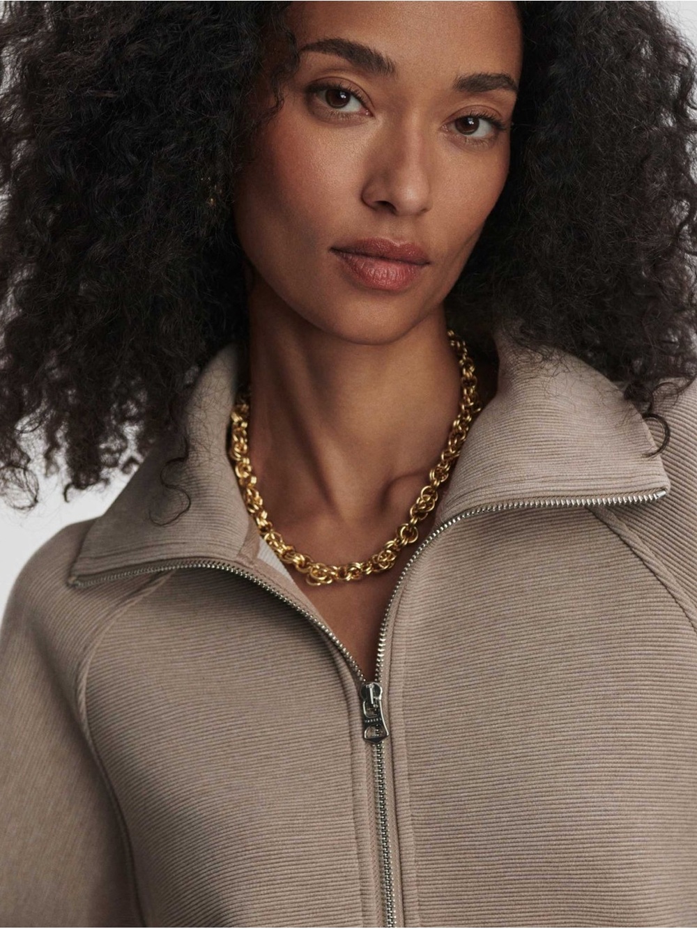 Varley Milano Half Zip Sweatshirt - Picture 11 of 13